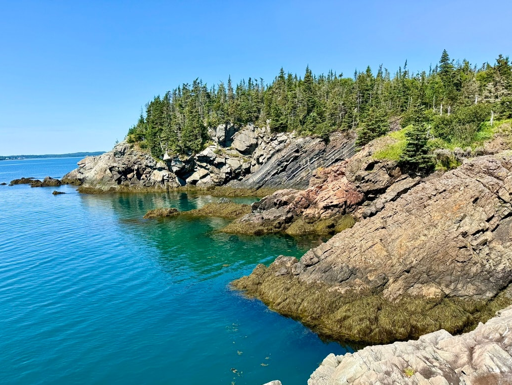 A Classic New England Road Trip with My Daughter