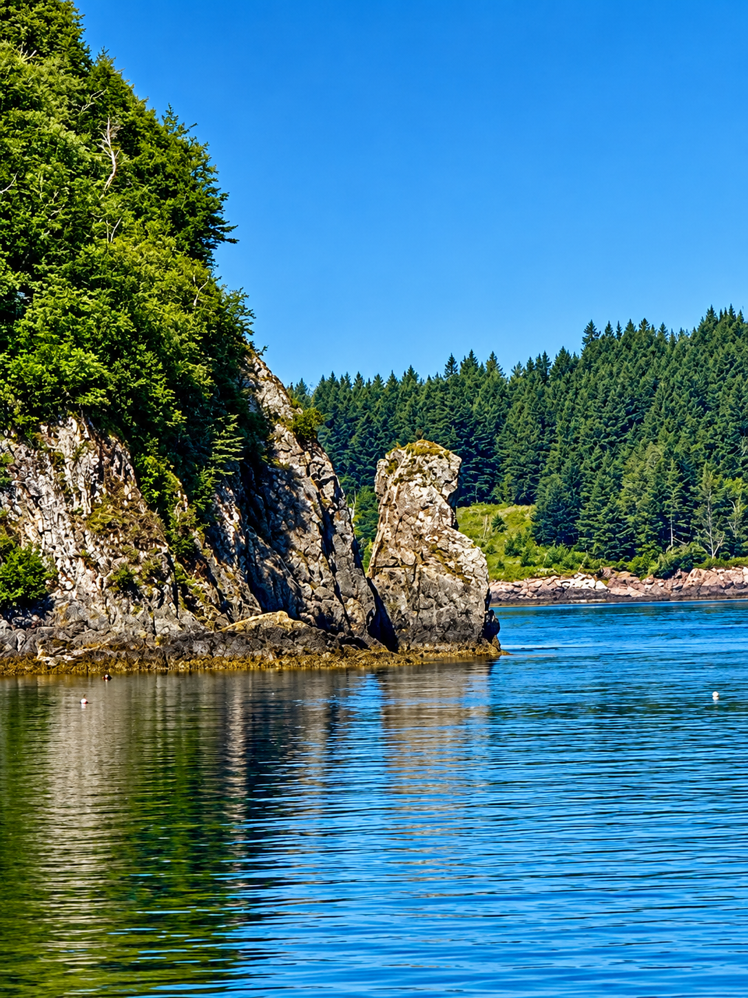 Friar’s Head rock formation along the Campobello Island shoreline