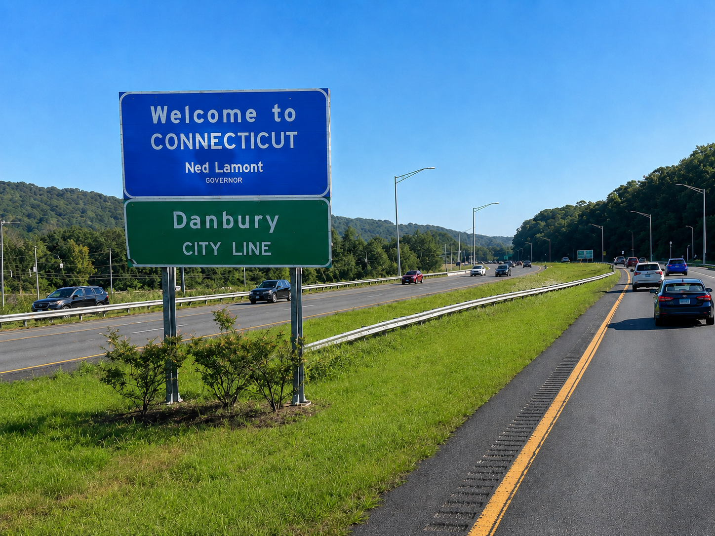 Welcome to Connecticut sign along the highway